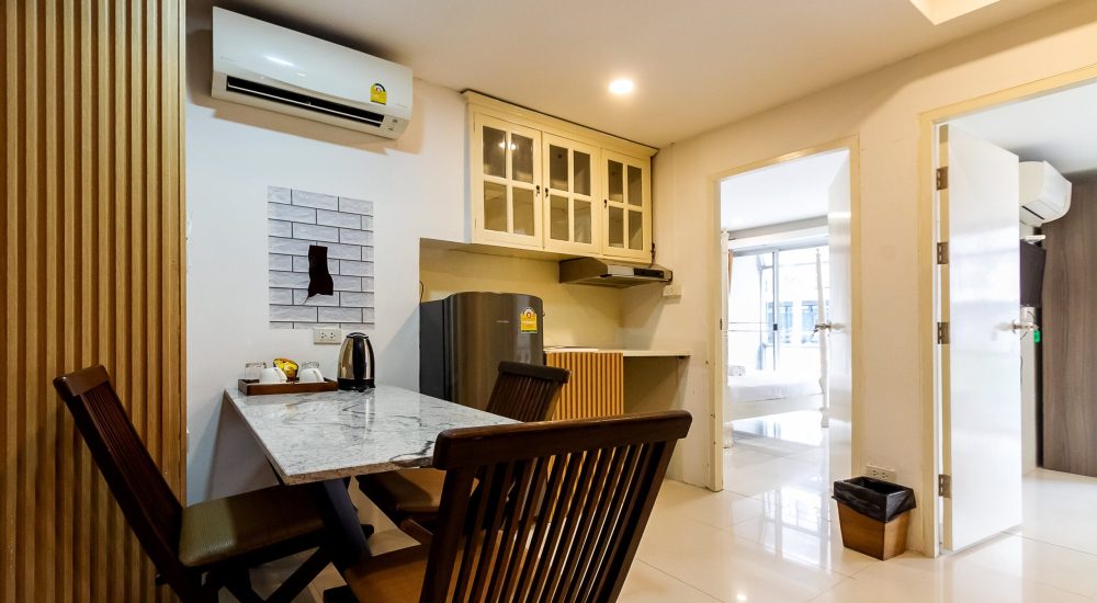 Narastay @ Phrom Phong Living Room